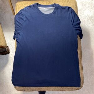 Croft & Barrow T-shirt navy large